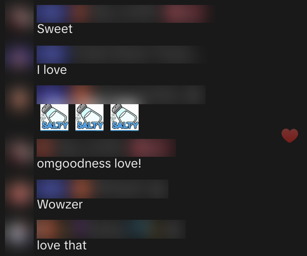 Live chat reacting to the ring reveal: omgoodness love, Wowzer, love that